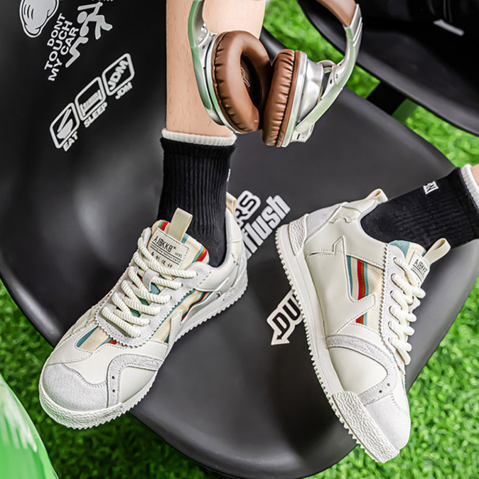 Stratos™ Sneakers
