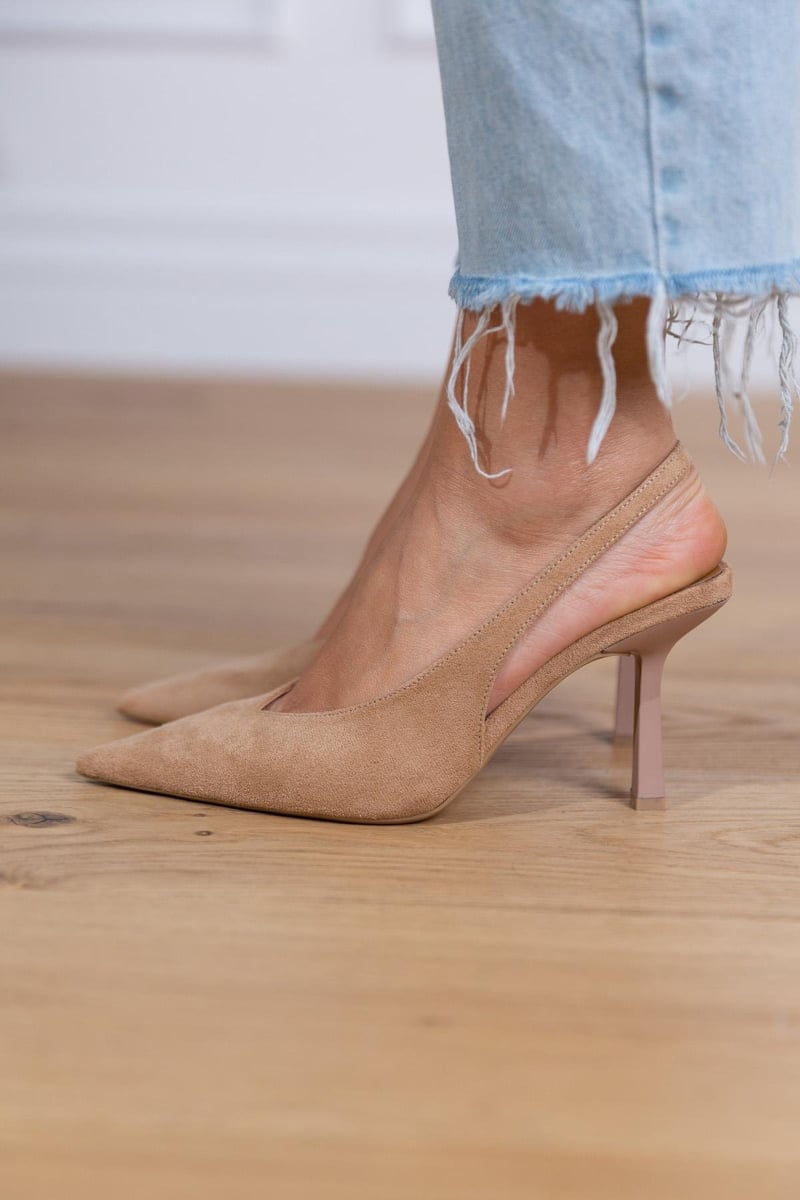 Evelyn™ | Zapatos slingback nude elegantes