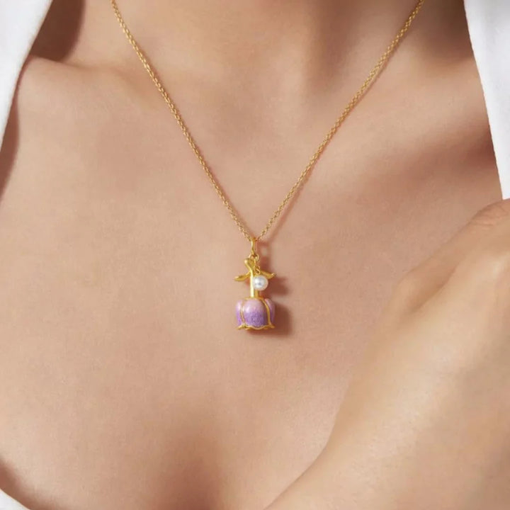 Rosélume™ | Color-Changing Rose Necklace