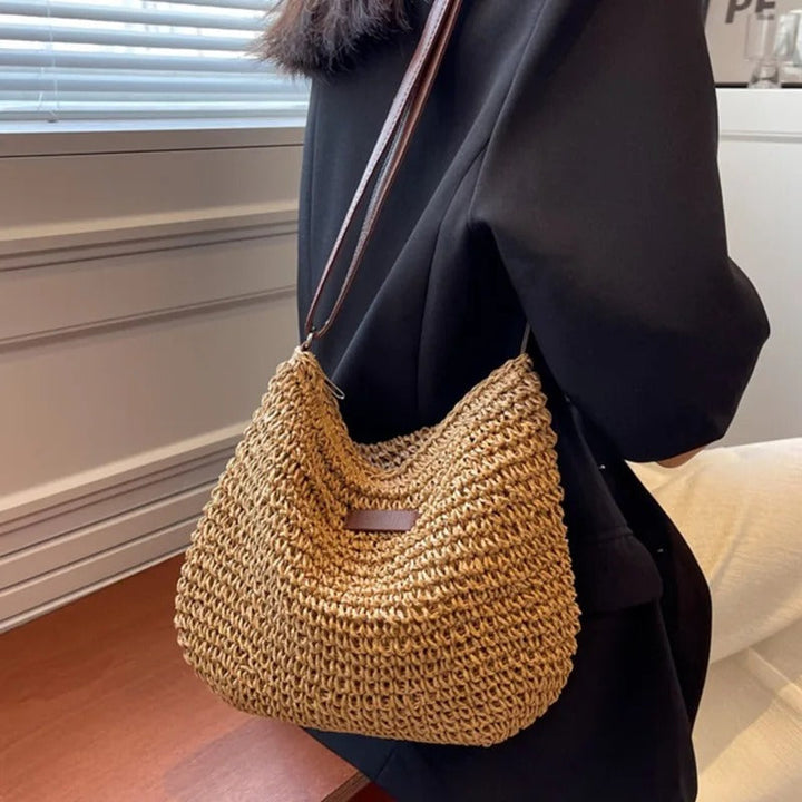 Summer Breeze Straw Crossbody
